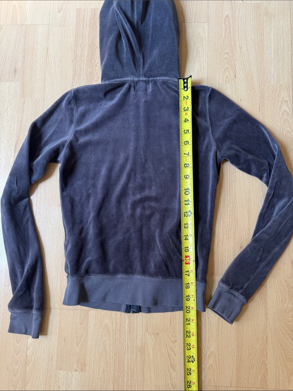 Vintage Juicy Couture zip-up jacket - Picture 4 of 6